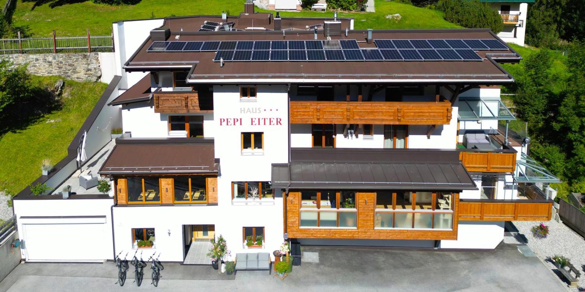 Quality Hosts Arlberg - Haus Pepi Eiter Hotel St. Anton am Arlberg Exterior foto